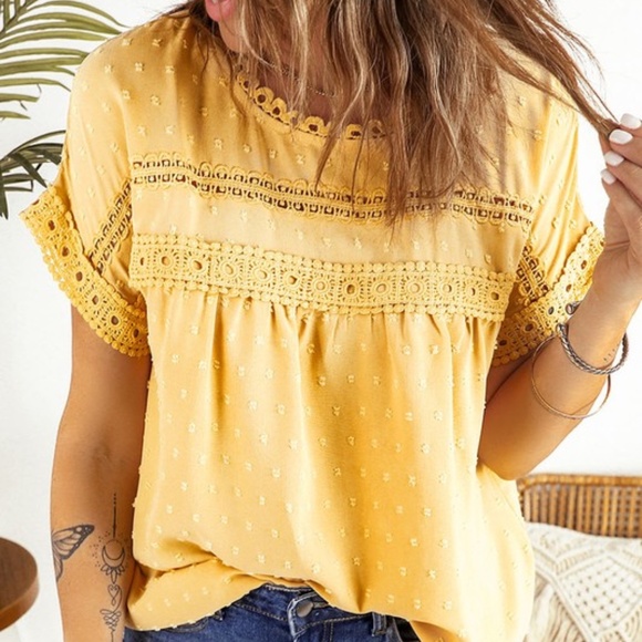 Trindy Clozet Boutique Tops - Yellow Swiss Dot & Lace Top